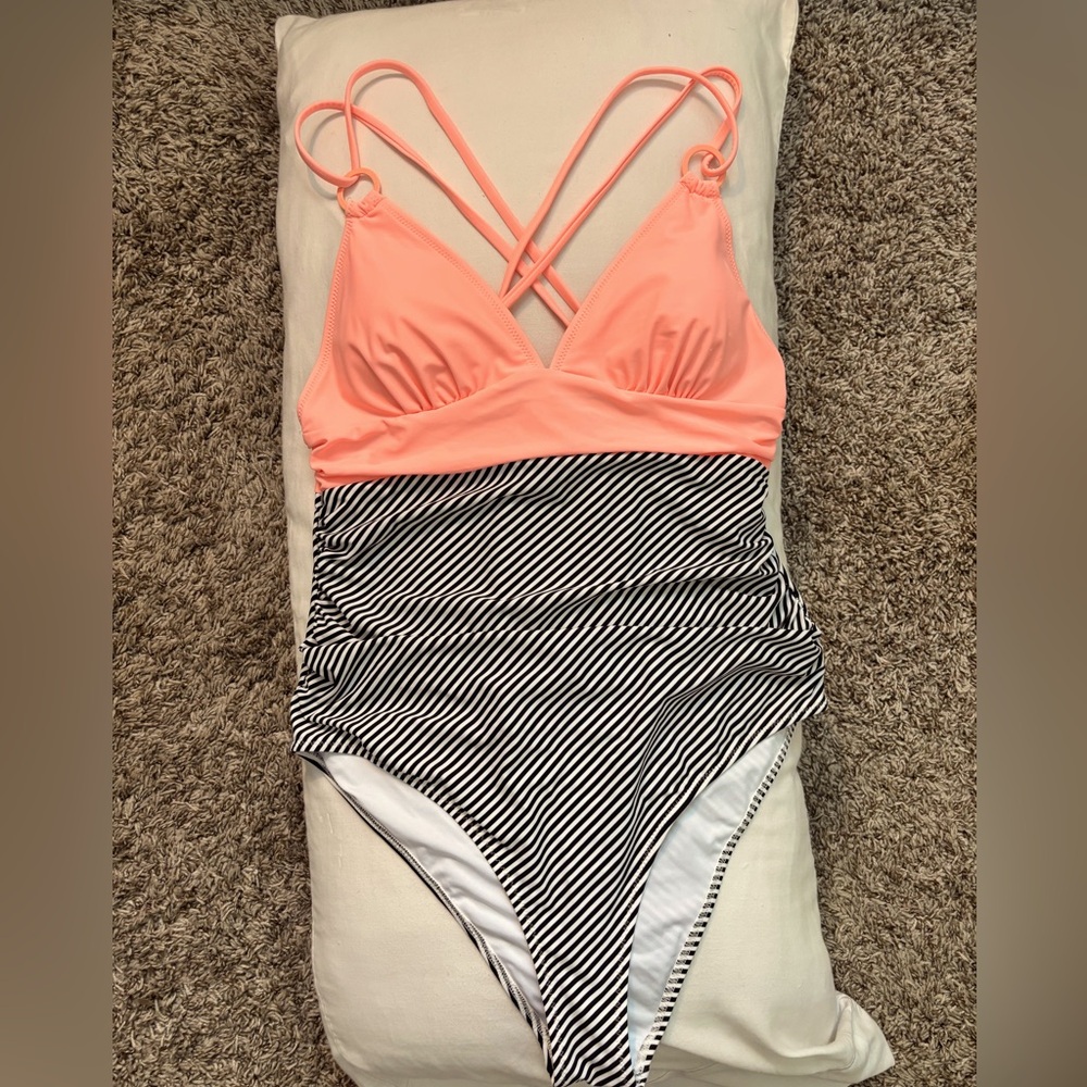 Cupshe 1 piece light pink, black & white stripped